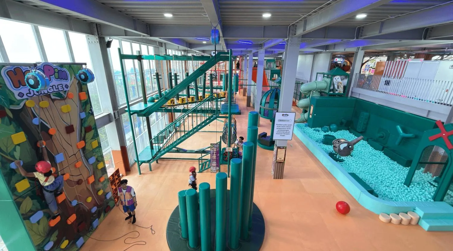 Playground Game Edukasi Anak di Hompim Jungle